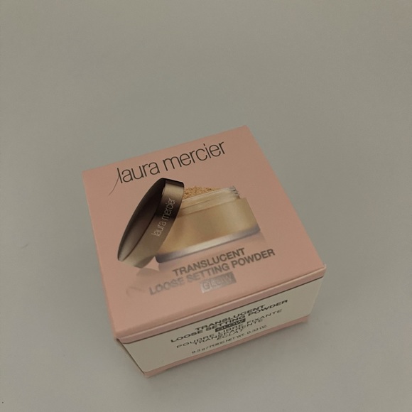 Laura Mercier Mini Translucent setting powder glow - Picture 2 of 5